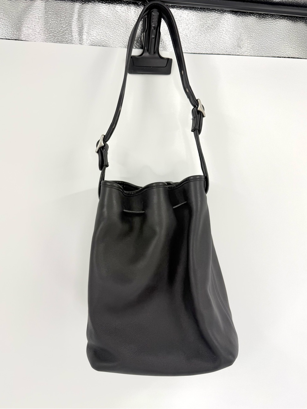 Coach 9165 Vintage Legacy Buttery Soft Black Leather Drawstring Bucket Bag Purse - Picture 9 of 13